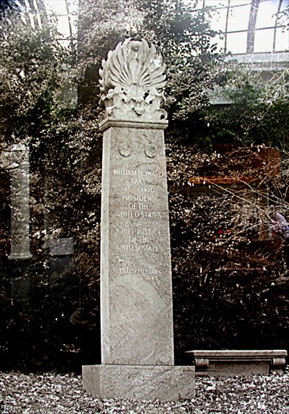 112-Арлингтонское национальное кладбище